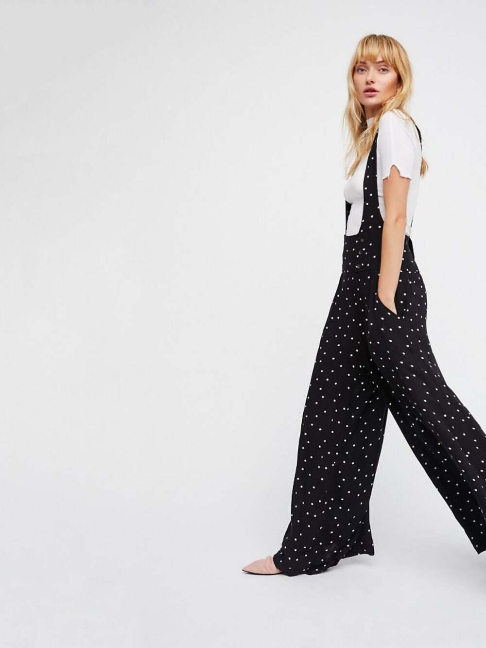 Free People Keep It Jumpin’ Jumper in Black Polka Dot - sz 6 - Picture 2 of 13